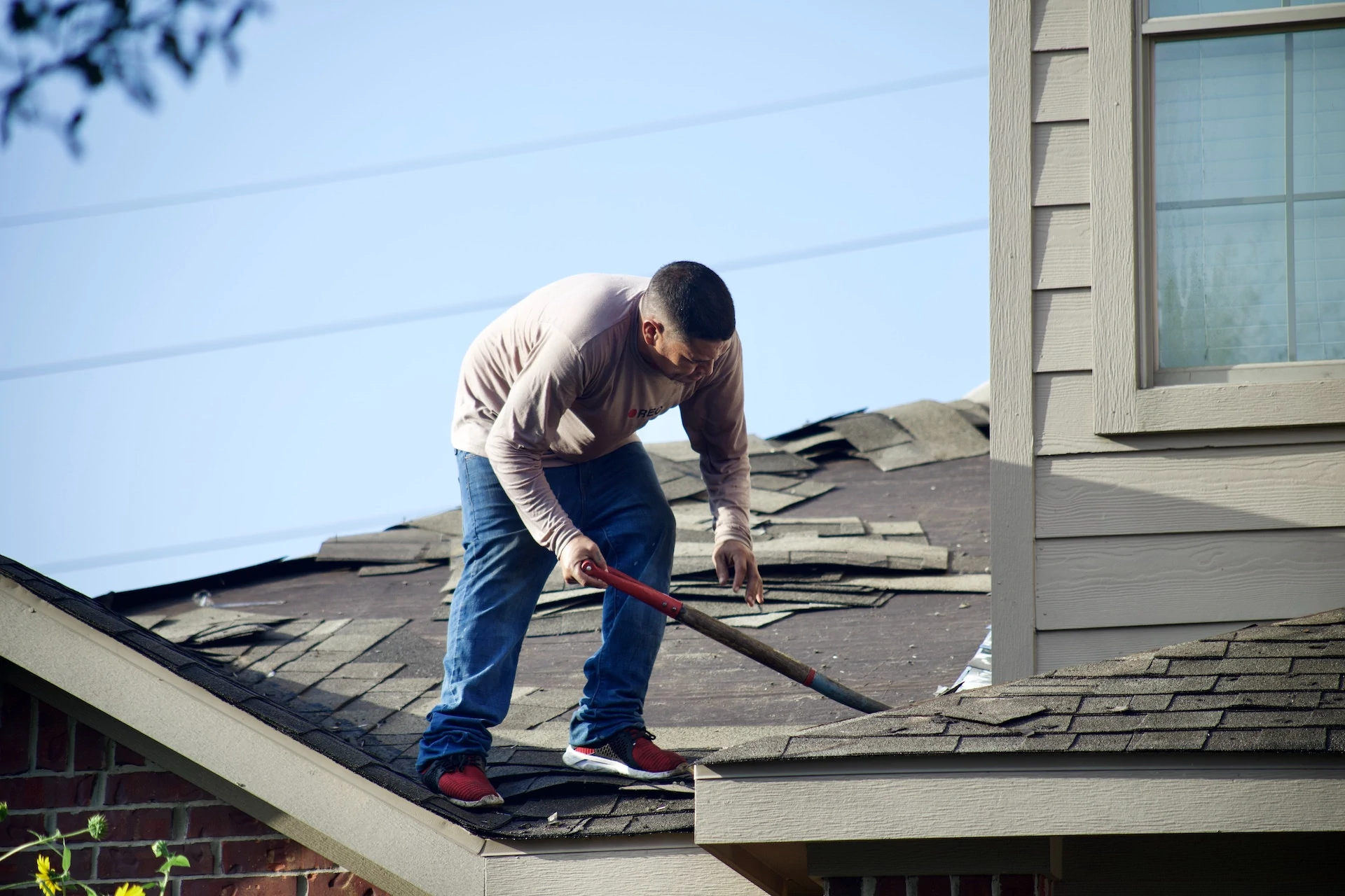 DIY Repairs vs. Professional Roofing Services
